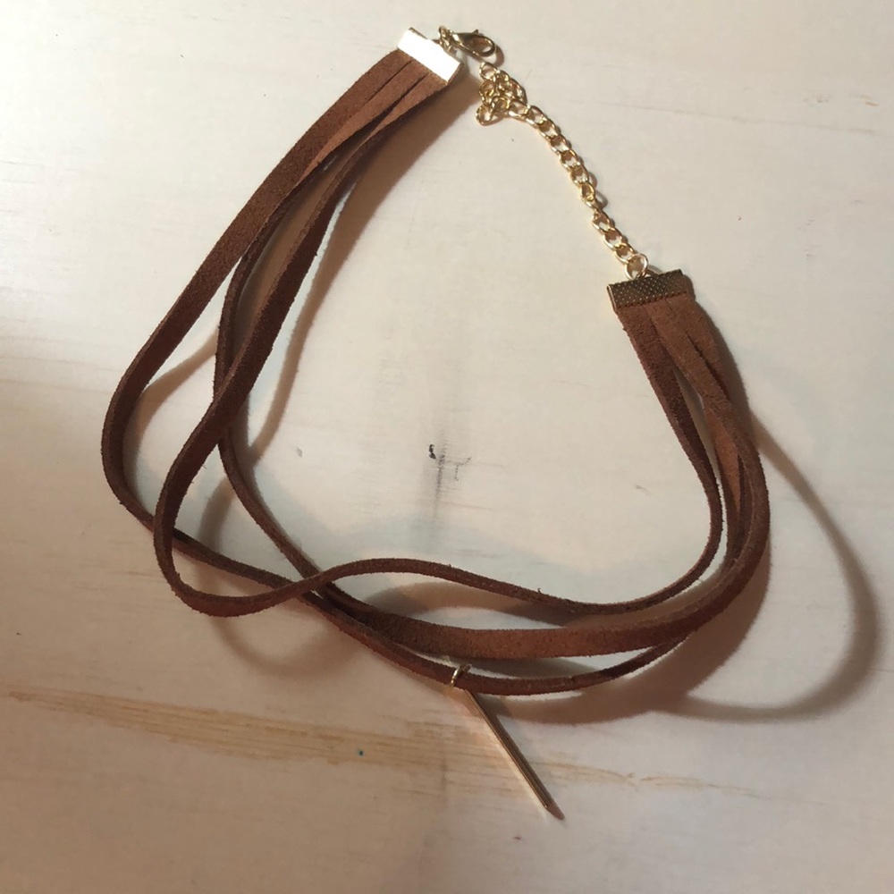 Leather choker necklace!
